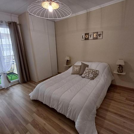 Bed and Breakfast Plein Soleil Tolone Esterno foto